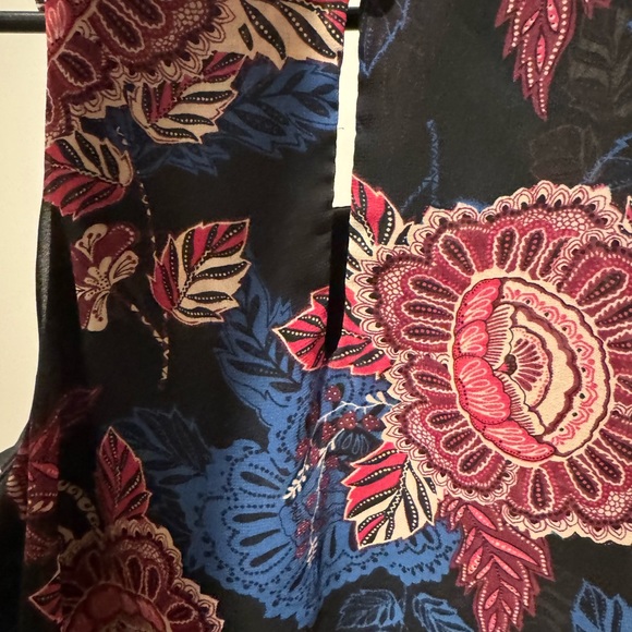 Dress - Picture 4 of 5